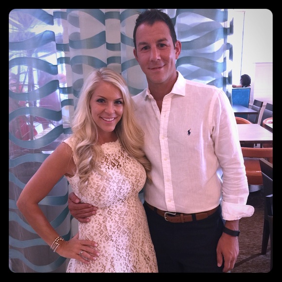 Meet your Posher, Nicole - Picture 1 of 1